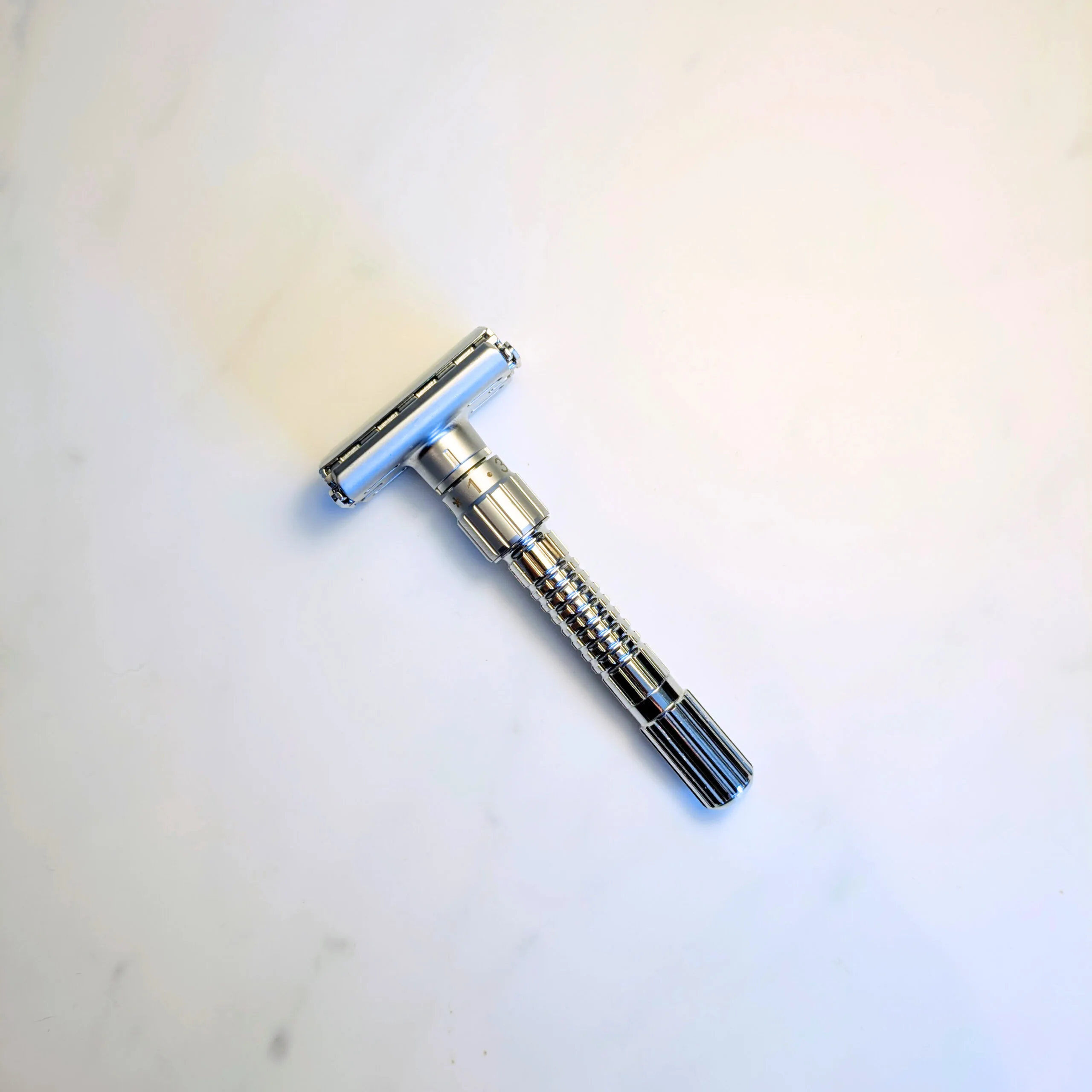 Plastic-Free Safety Razor - Adjustable - Image 2