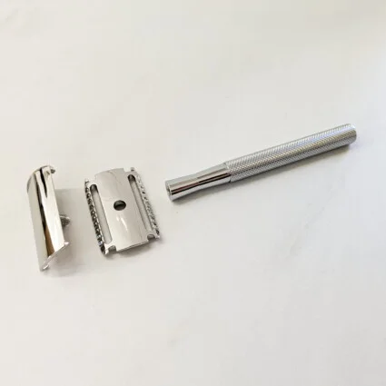Plastic-Free Safety Razor - Chrome - Image 3